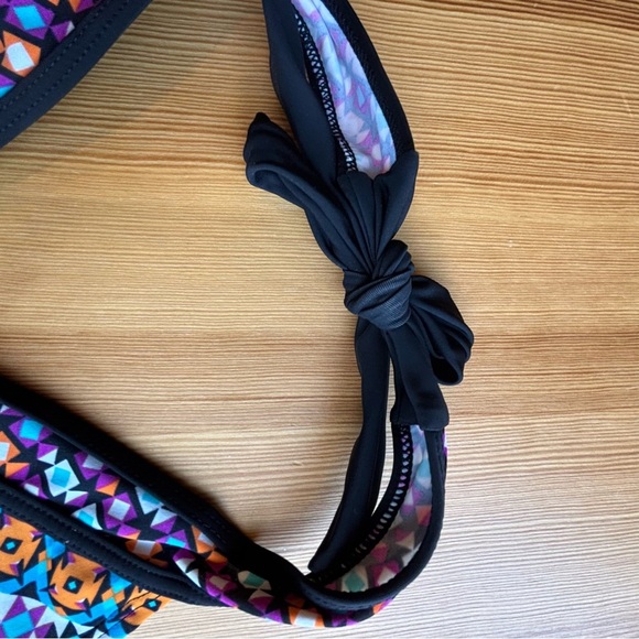 Aqua Green XL black geometric print tie neck one piece halter swimsuit - Picture 4 of 12